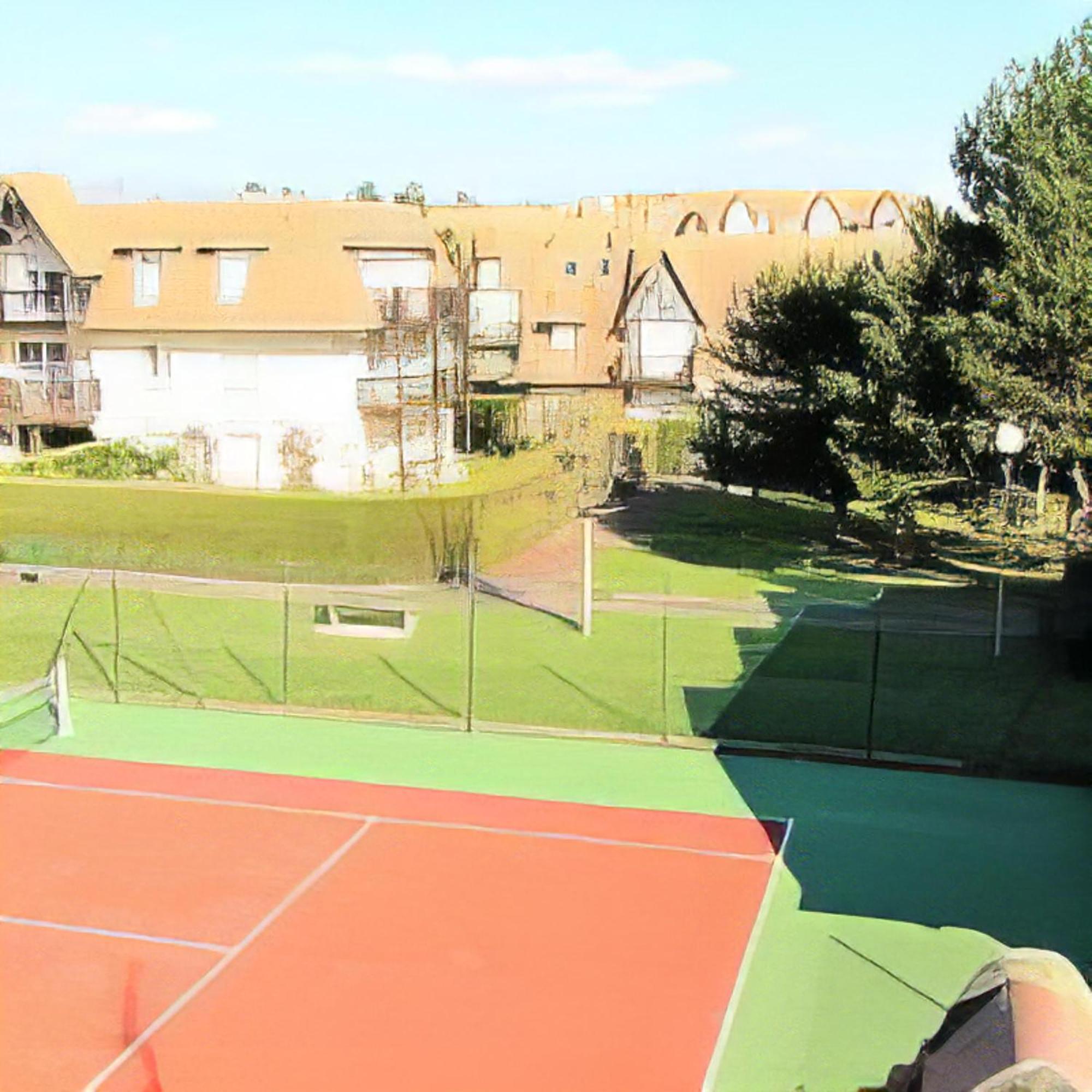Cadre Exceptionnel: Duplex Classe 4**** Tennis, Piscine, Parking, Linge Inclus, Wifi, Materiel Bebe, Proximite Centre Deauville Dış mekan fotoğraf