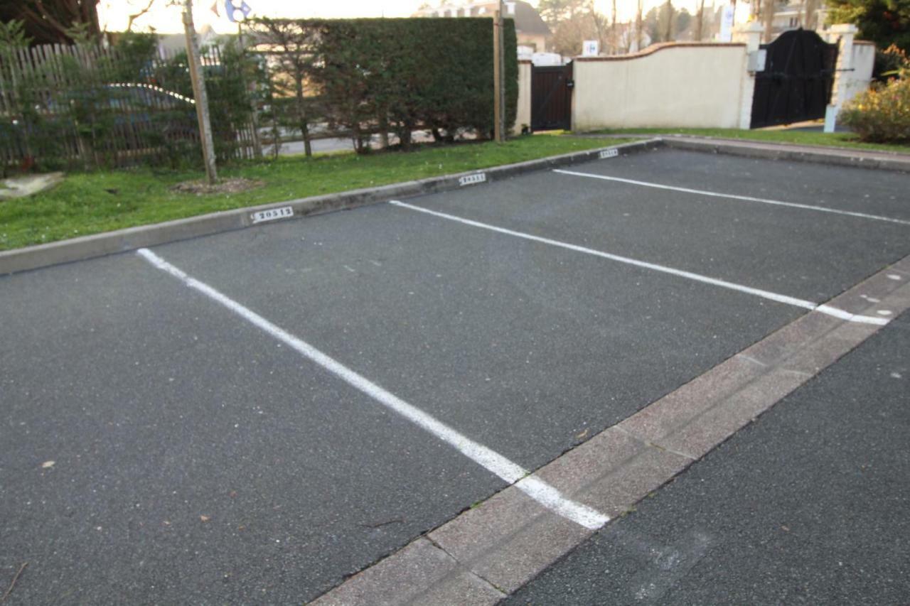 Cadre Exceptionnel: Duplex Classe 4**** Tennis, Piscine, Parking, Linge Inclus, Wifi, Materiel Bebe, Proximite Centre Deauville Dış mekan fotoğraf